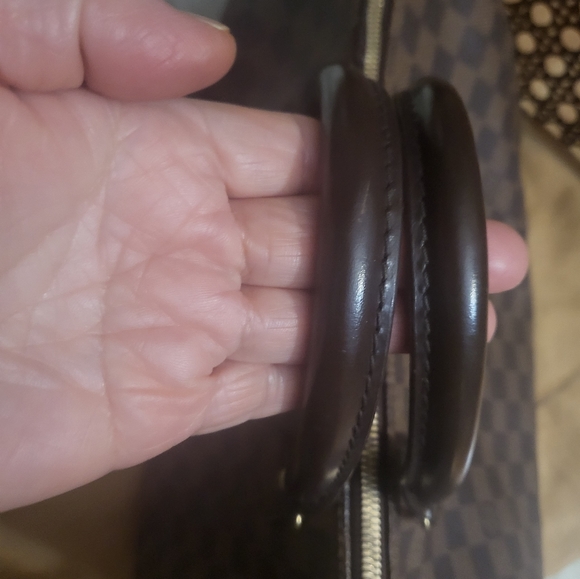 (SOLD)Authentic Louis Vuitton Damier Ebene bandoulier - Picture 8 of 16